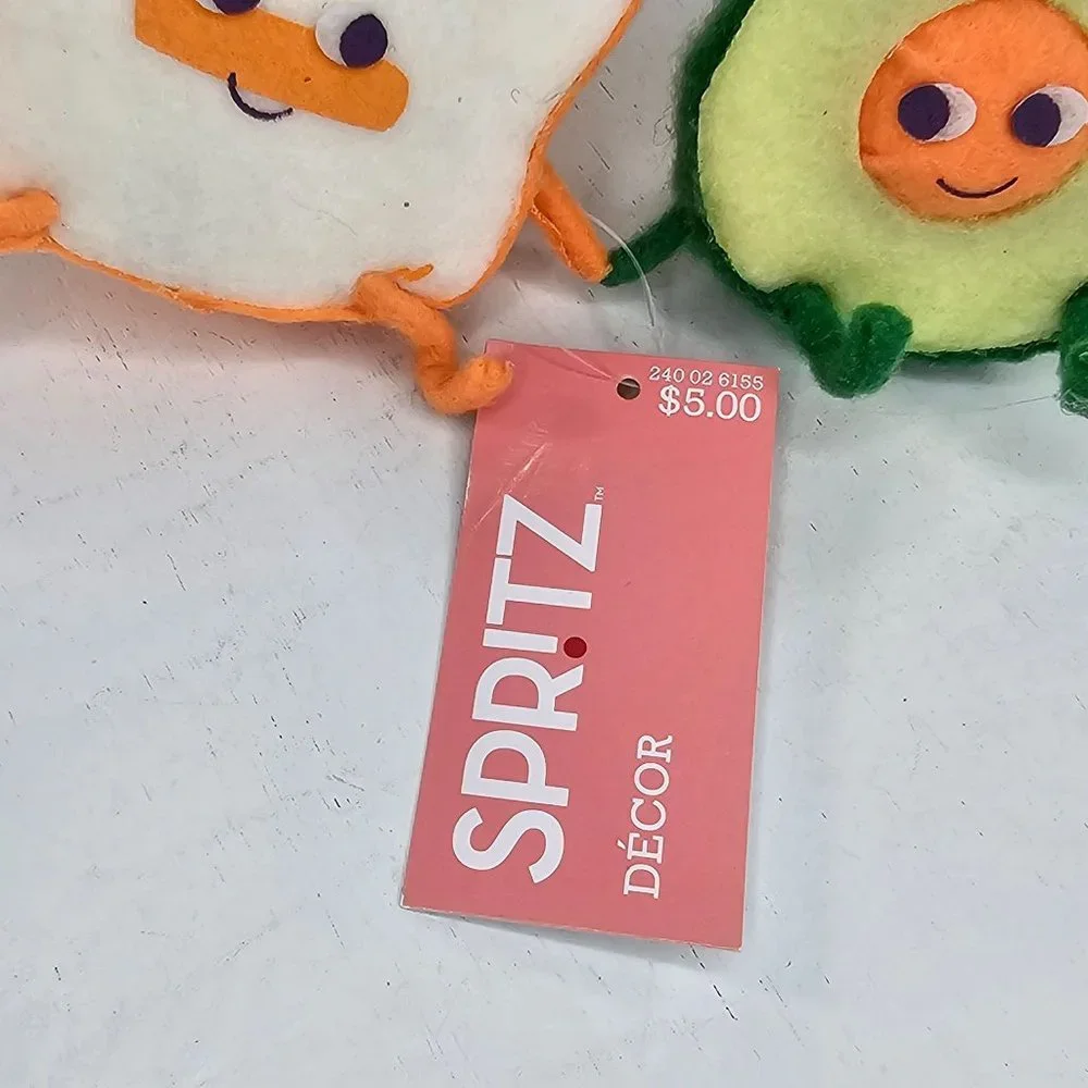 New Target 2022 Spritz Avocado Toast Valentine Indoor Decor Felt Couple Love
